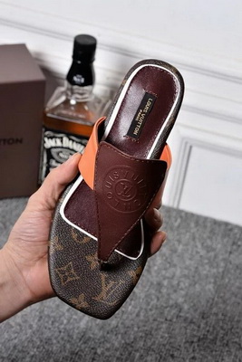 LV Slippers Women--025